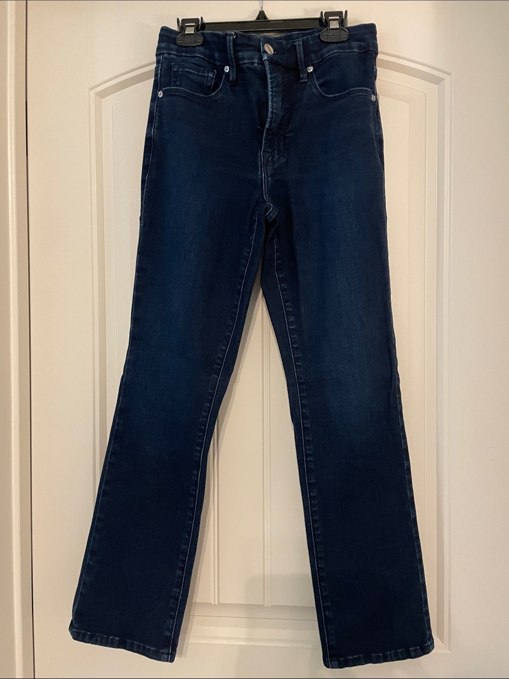 Good American Good Legs Straight Leg Jeans